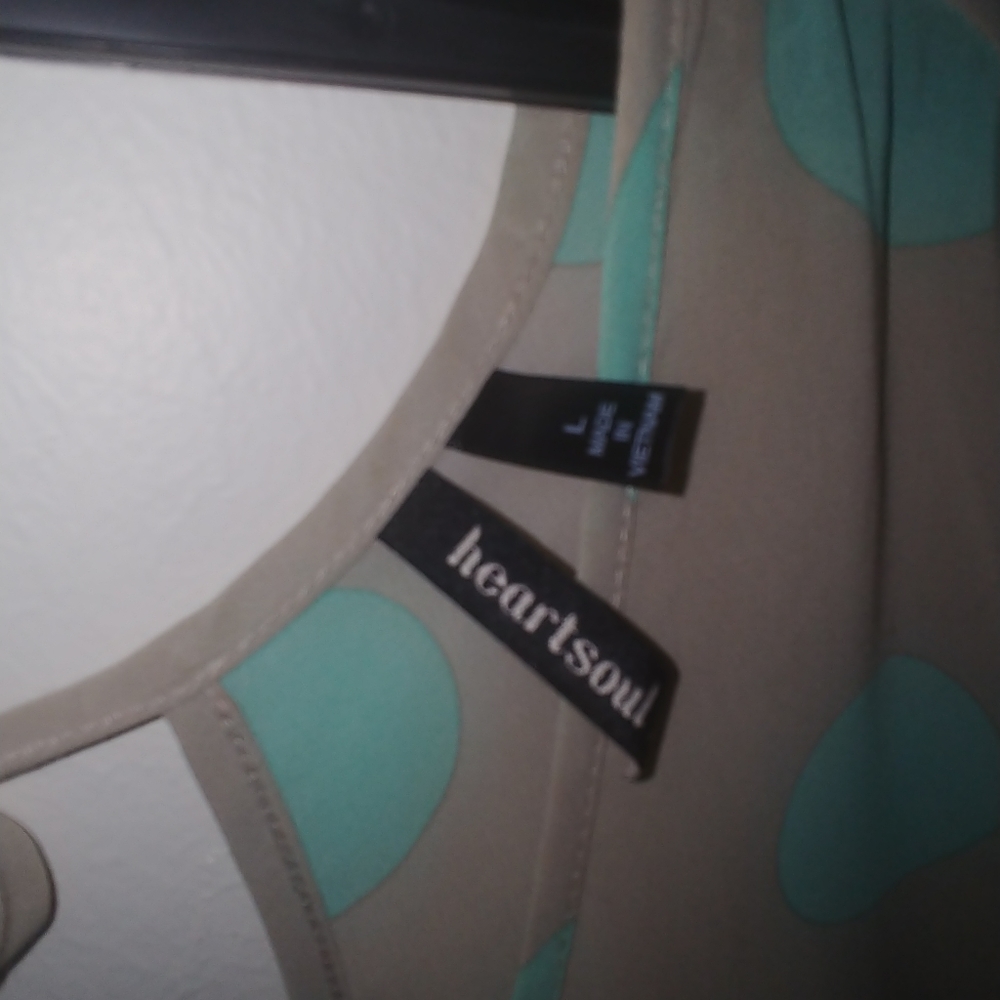 Top - Picture 2 of 2